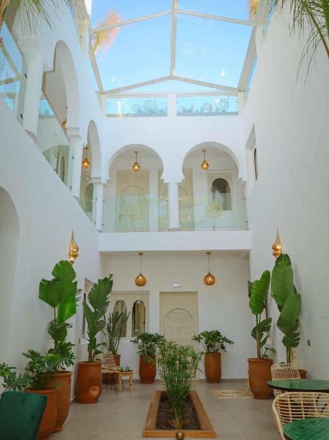 Riad Dar Blanche Marrakesch Exterior foto